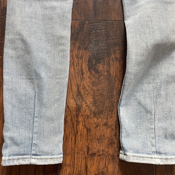 Neuw Jeans - Picture 2 of 6